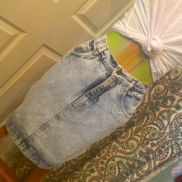 Jordache Dresses & Skirts - Vintage Blue JORDACHE Denim Jean Pencil Skirt